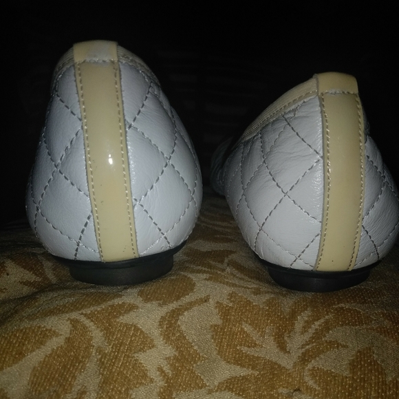 NWOT Vaneli Serene Shoes - Picture 3 of 5